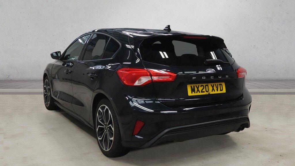 Ford Focus - Image 5