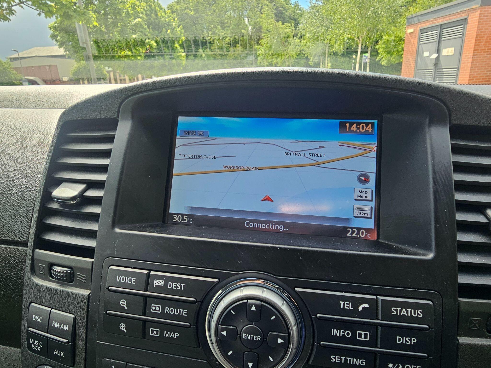 Nissan NAVARA - Image 31