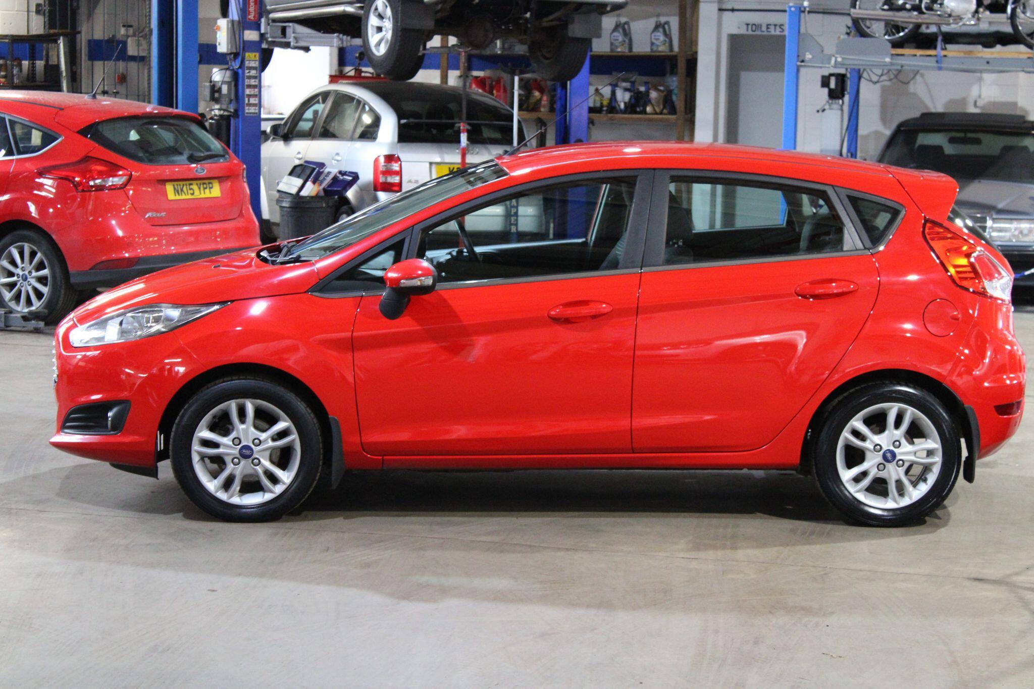 Ford Fiesta - Image 7