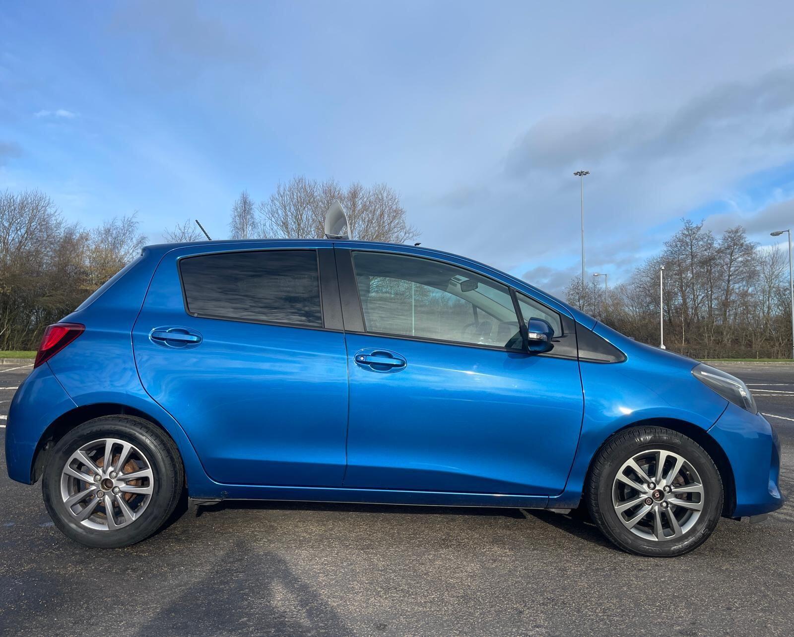 Toyota Yaris - Image 13