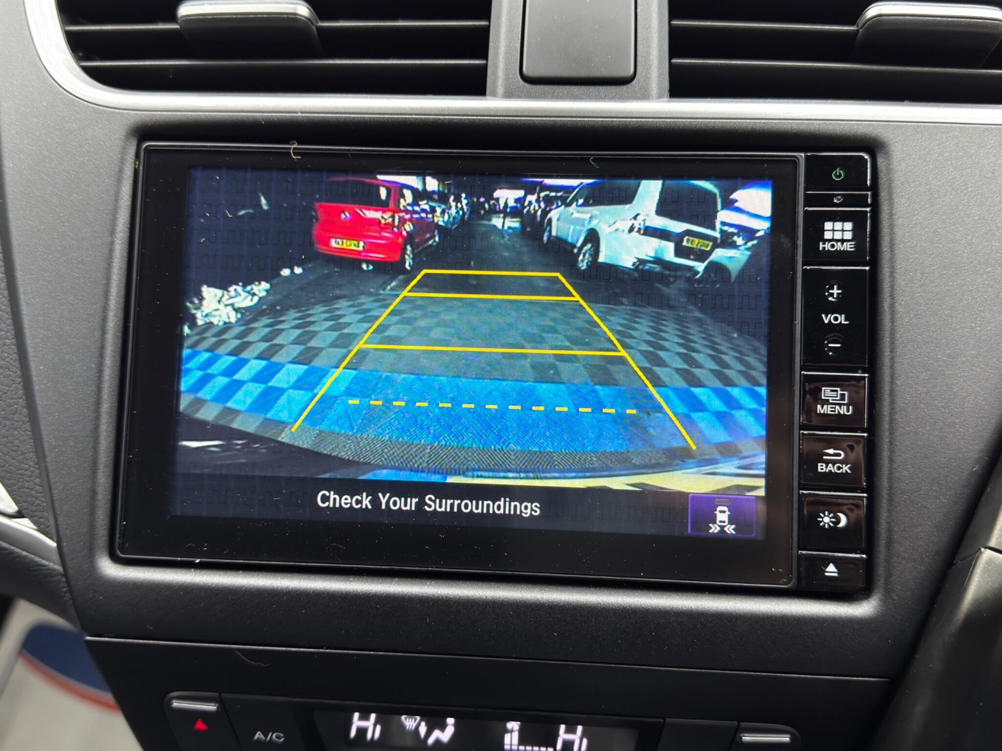 Honda Civic - Image 34