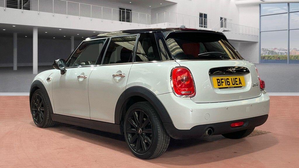 MINI Hatch - Image 8