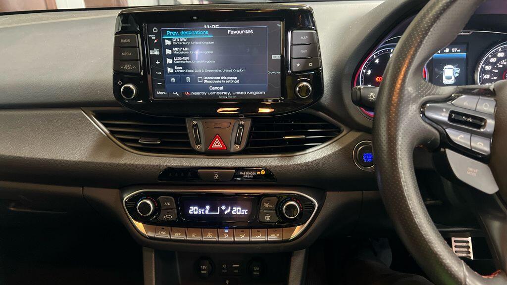 Hyundai i30 - Image 2