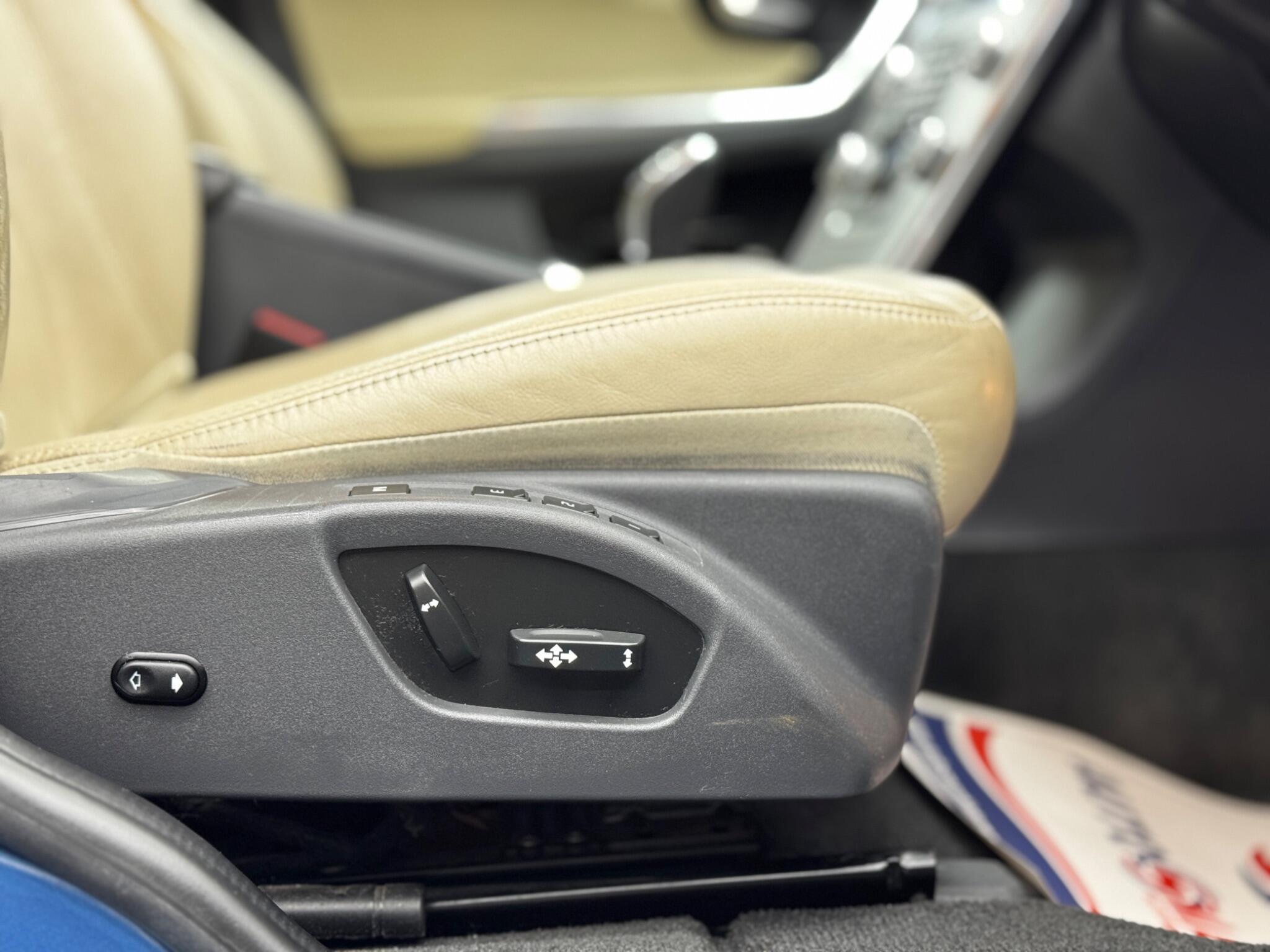 Volvo XC60 - Image 41