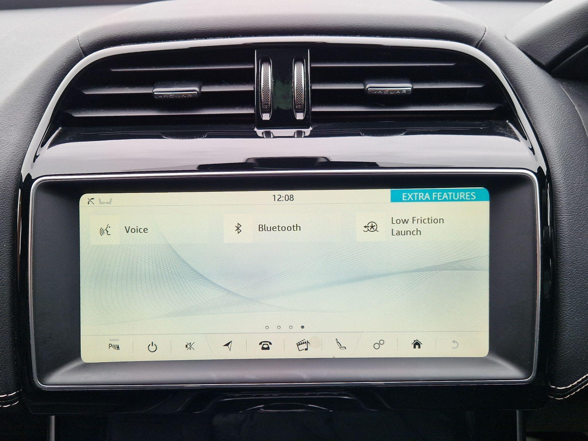 Jaguar XE - Image 53