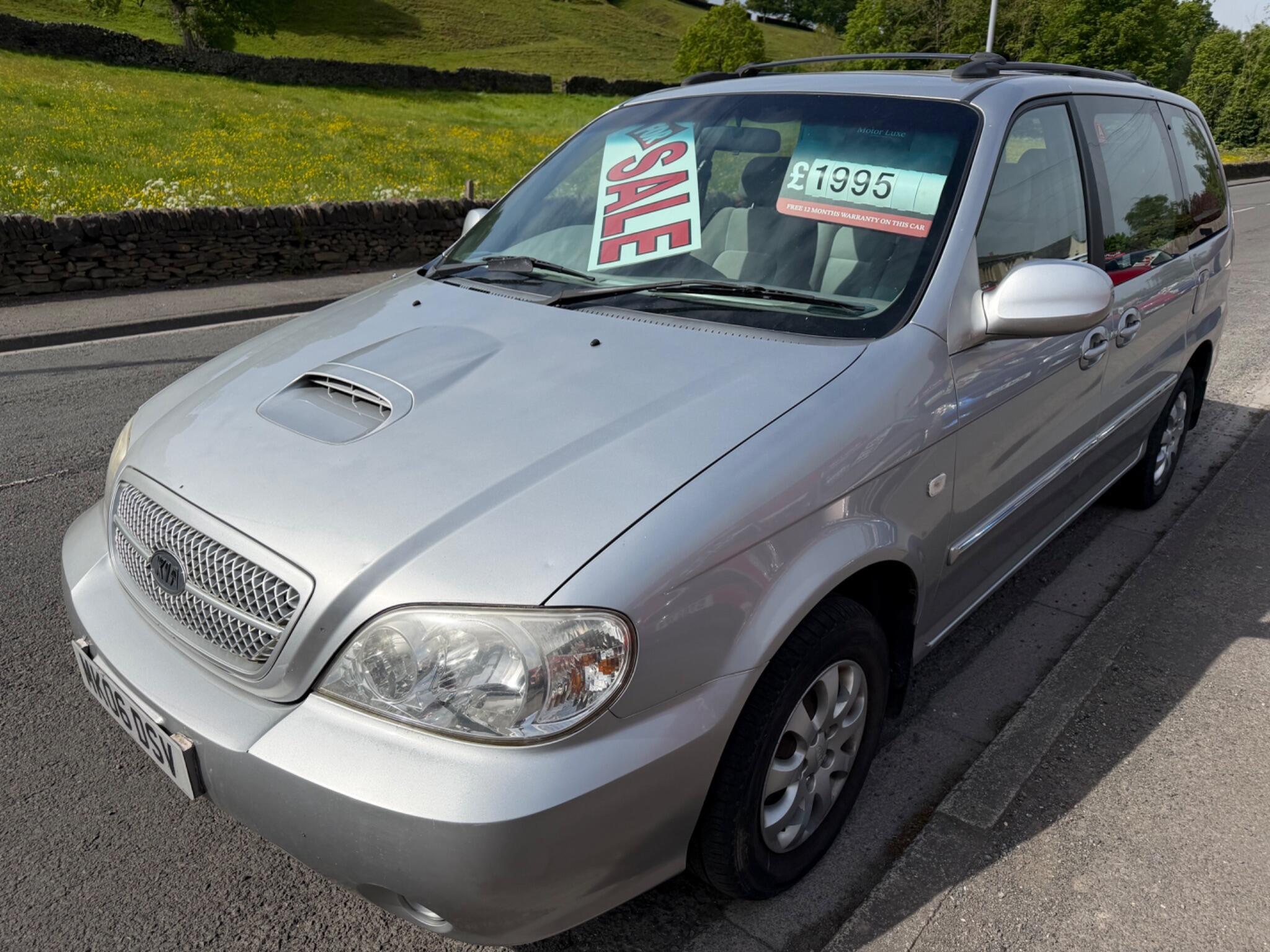 Kia Sedona - Image 15