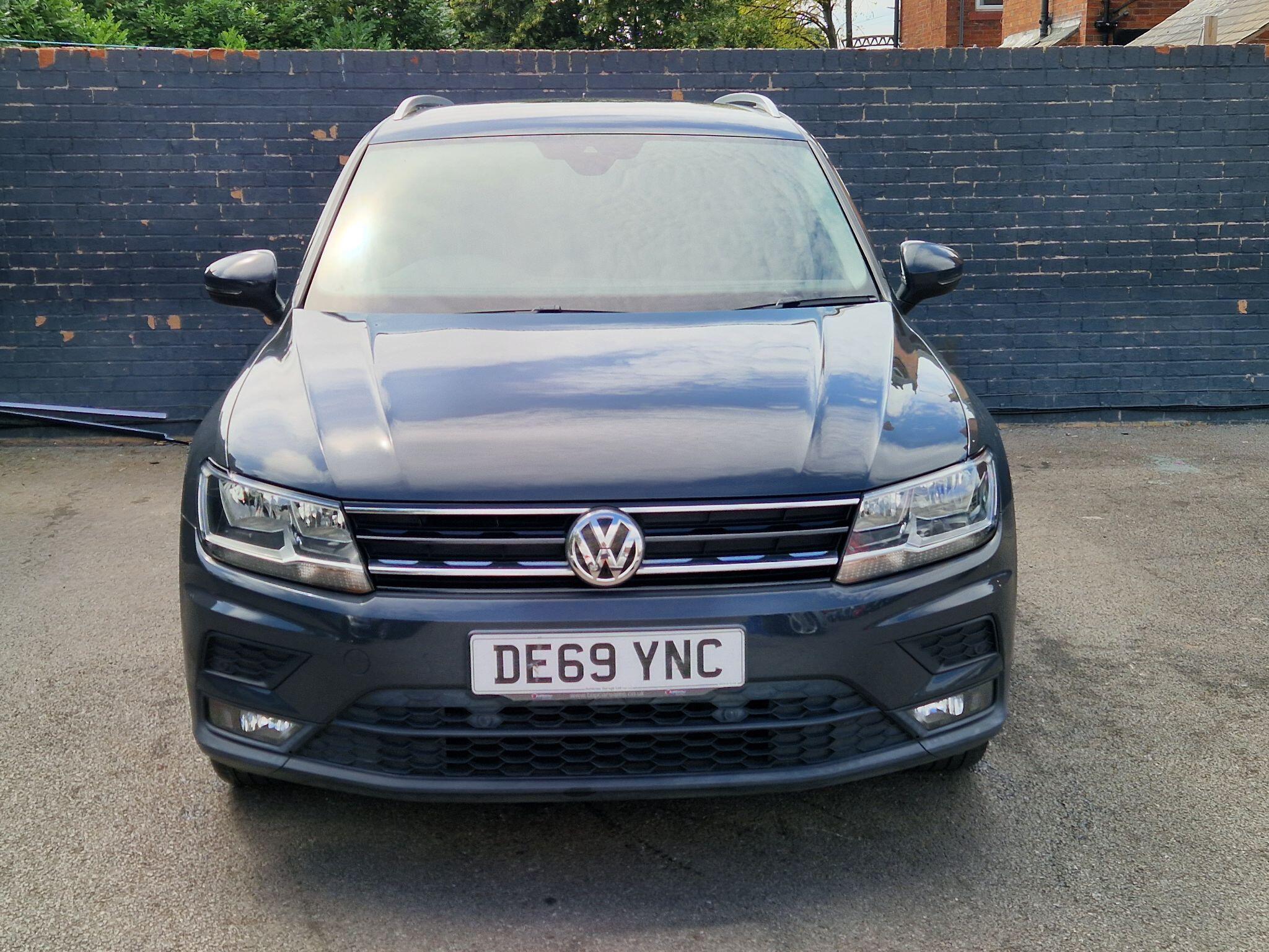 Volkswagen Tiguan - Image 4