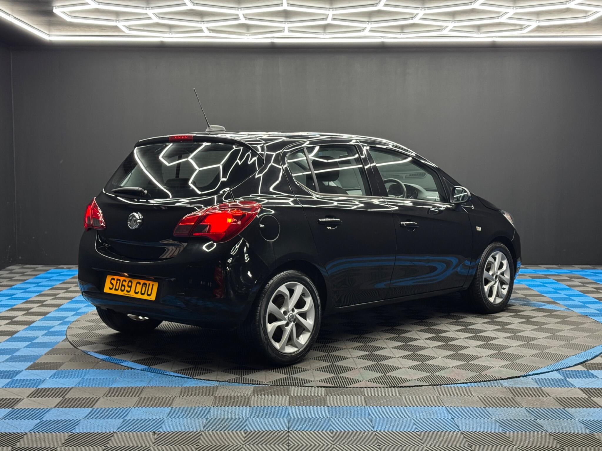 Vauxhall Corsa - Image 5