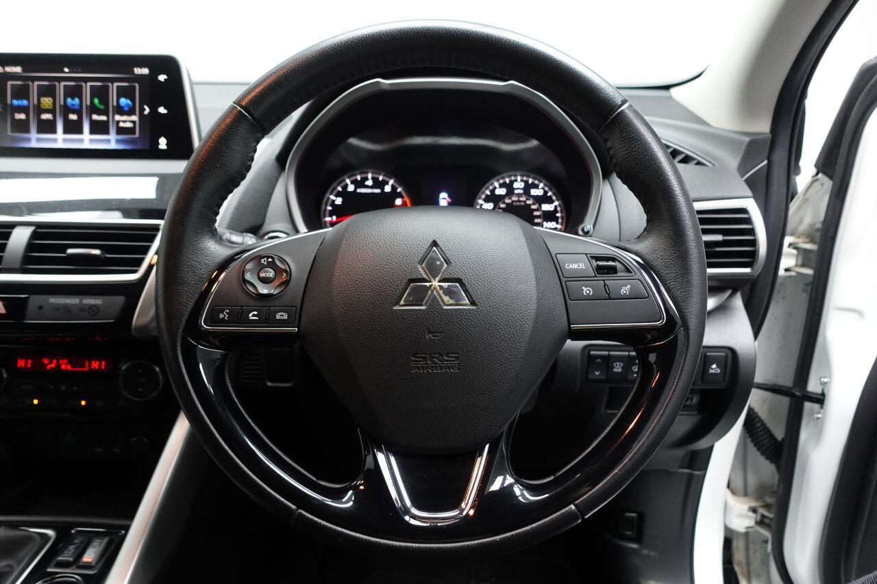 Mitsubishi Eclipse Cross - Image 30