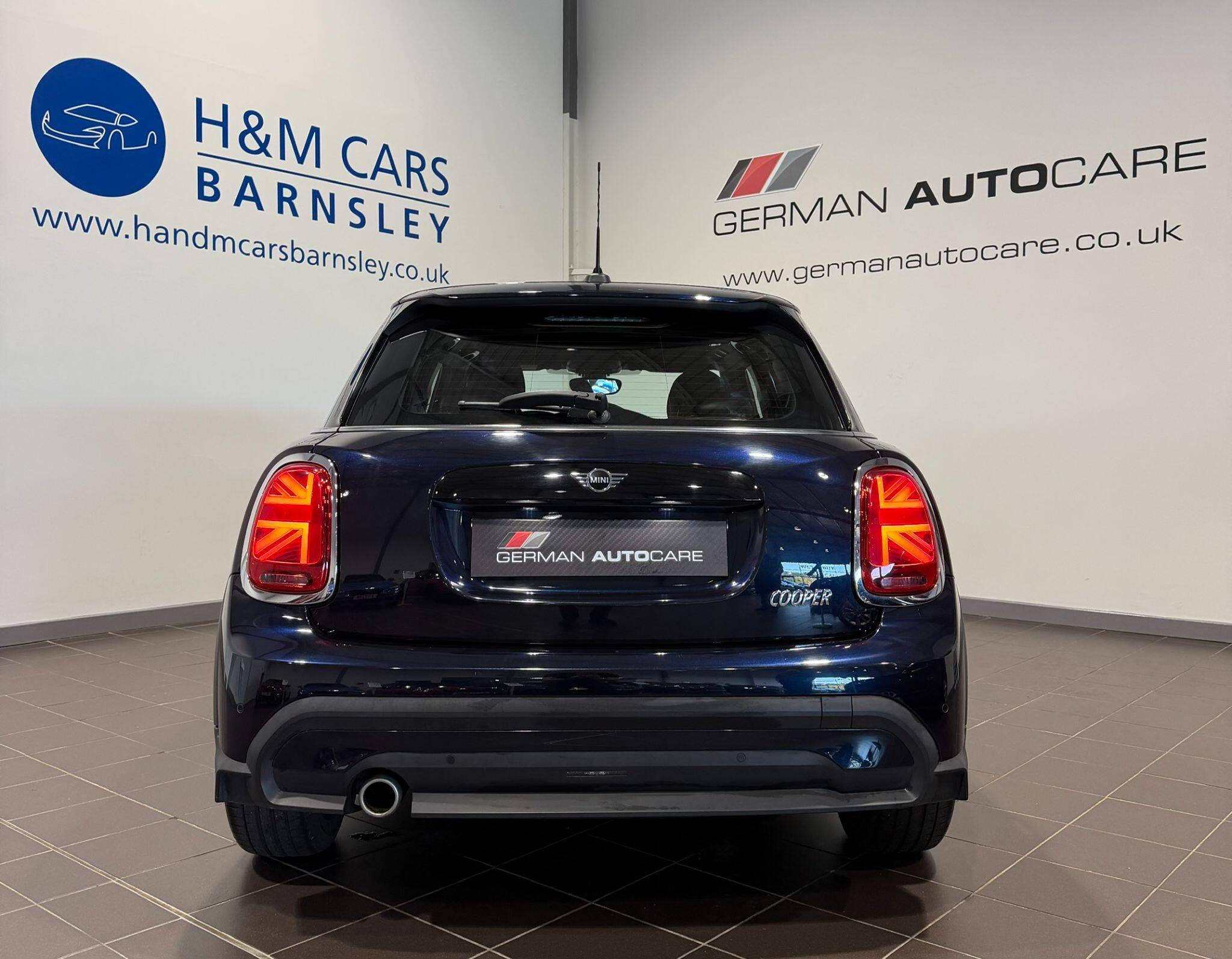 MINI Hatch - Image 7
