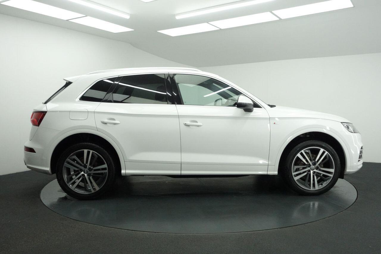 Audi Q5 - Image 9