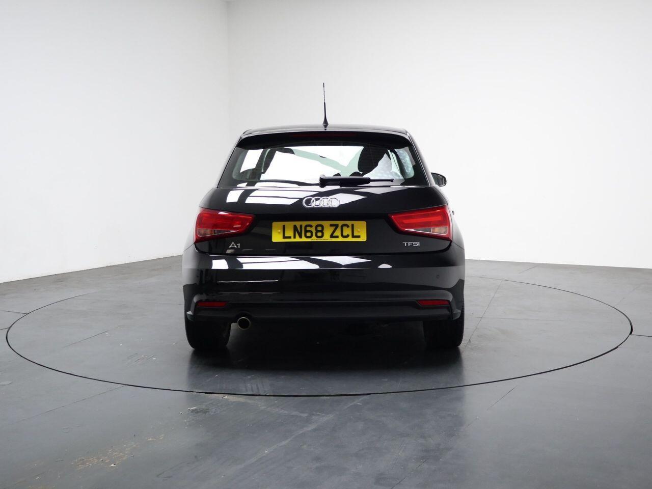 Audi A1 - Image 6