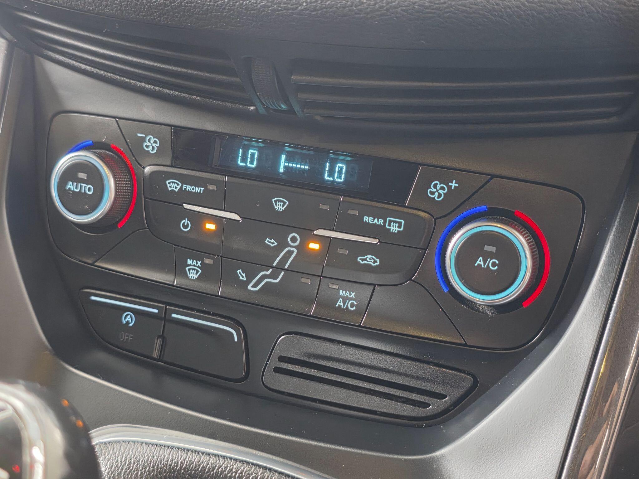 Ford C-MAX - Image 19