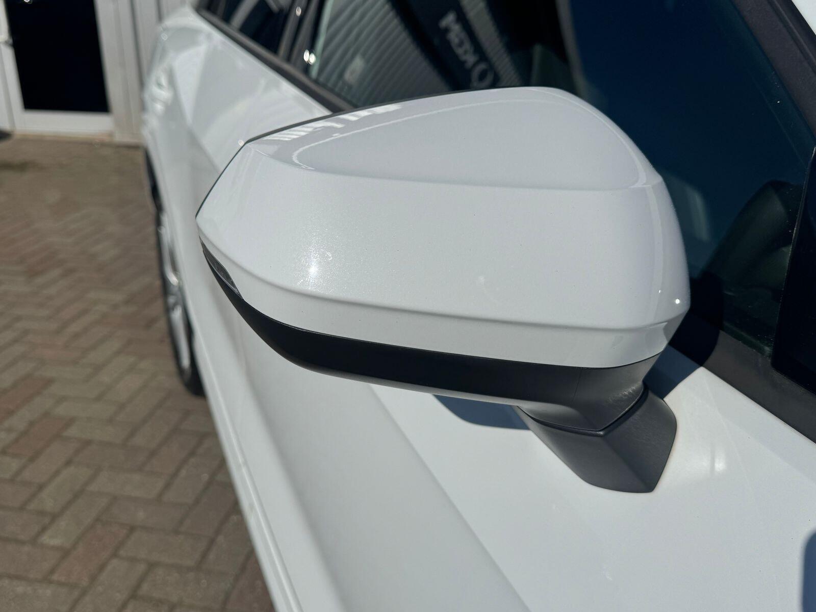 Audi Q2 - Image 13