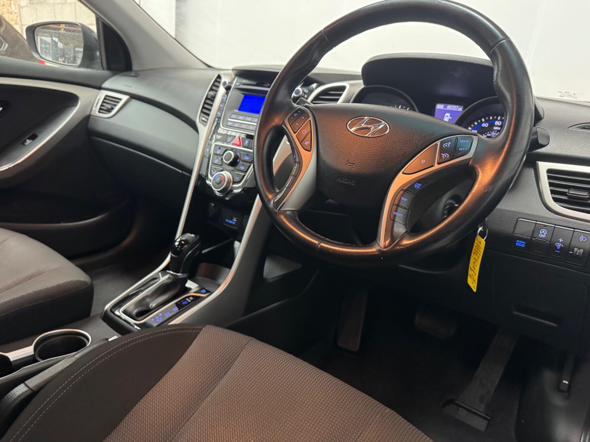 Hyundai i30 - Image 3