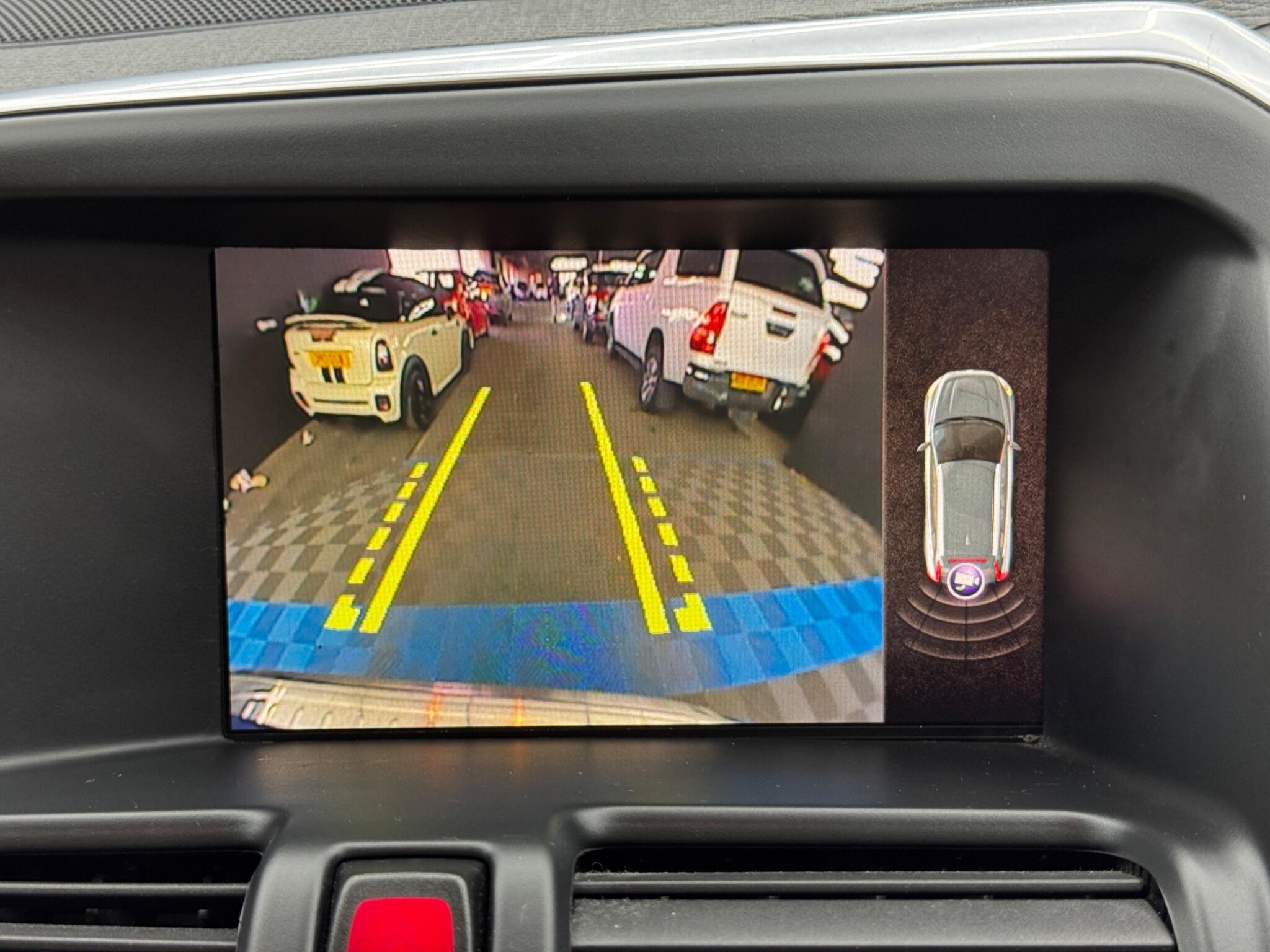 Volvo XC60 - Image 34