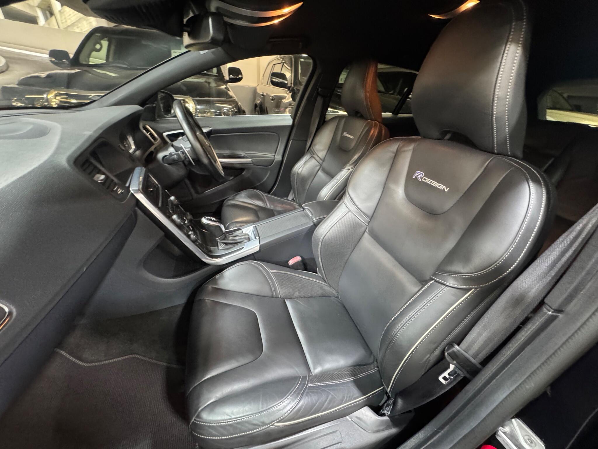 Volvo V60 - Image 9