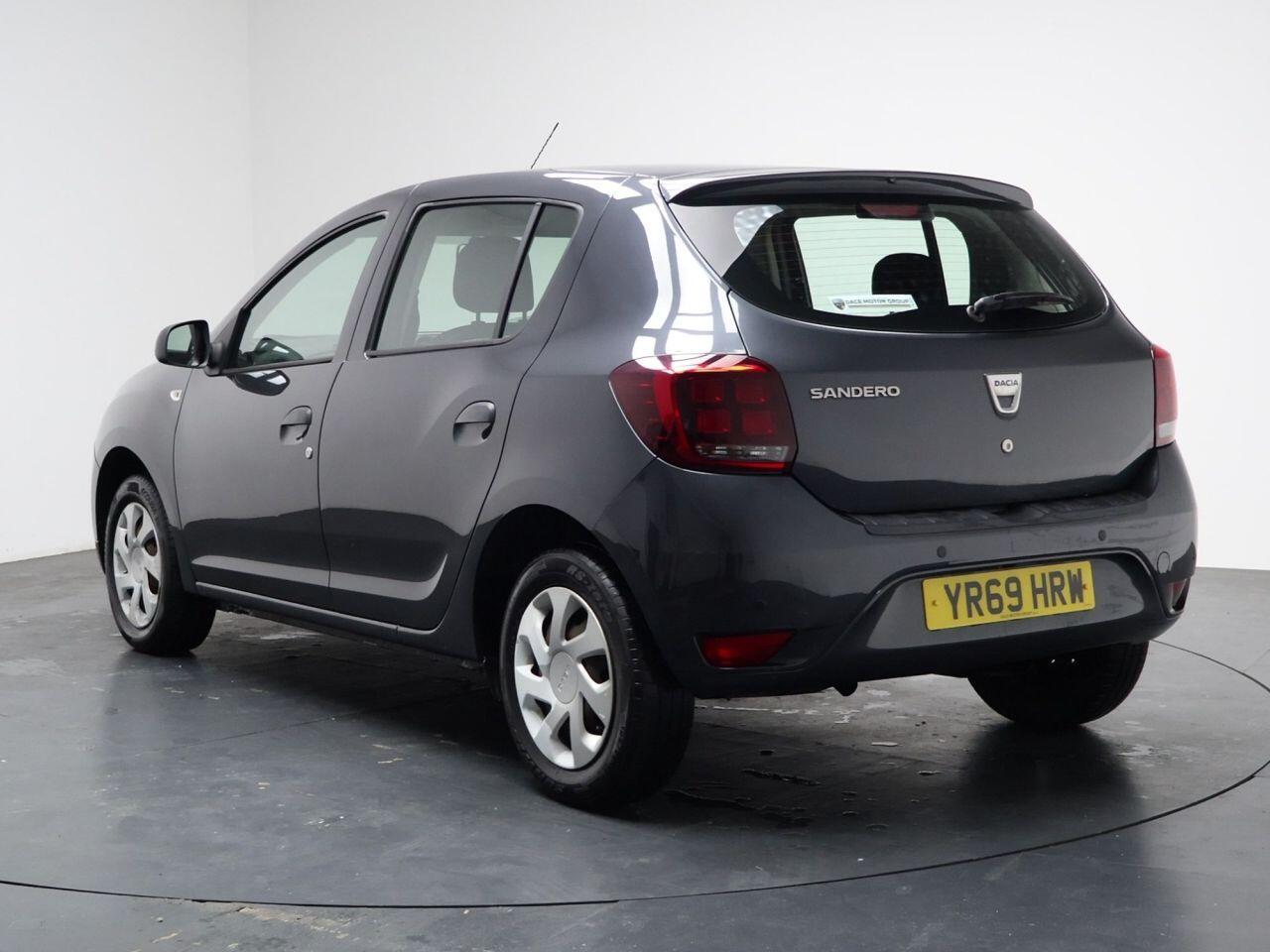 Dacia Sandero - Image 9