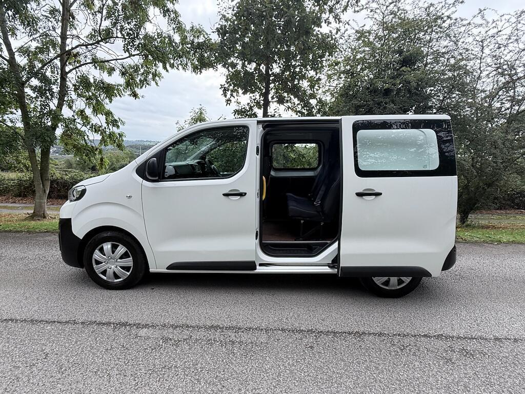 Peugeot Expert - Image 9