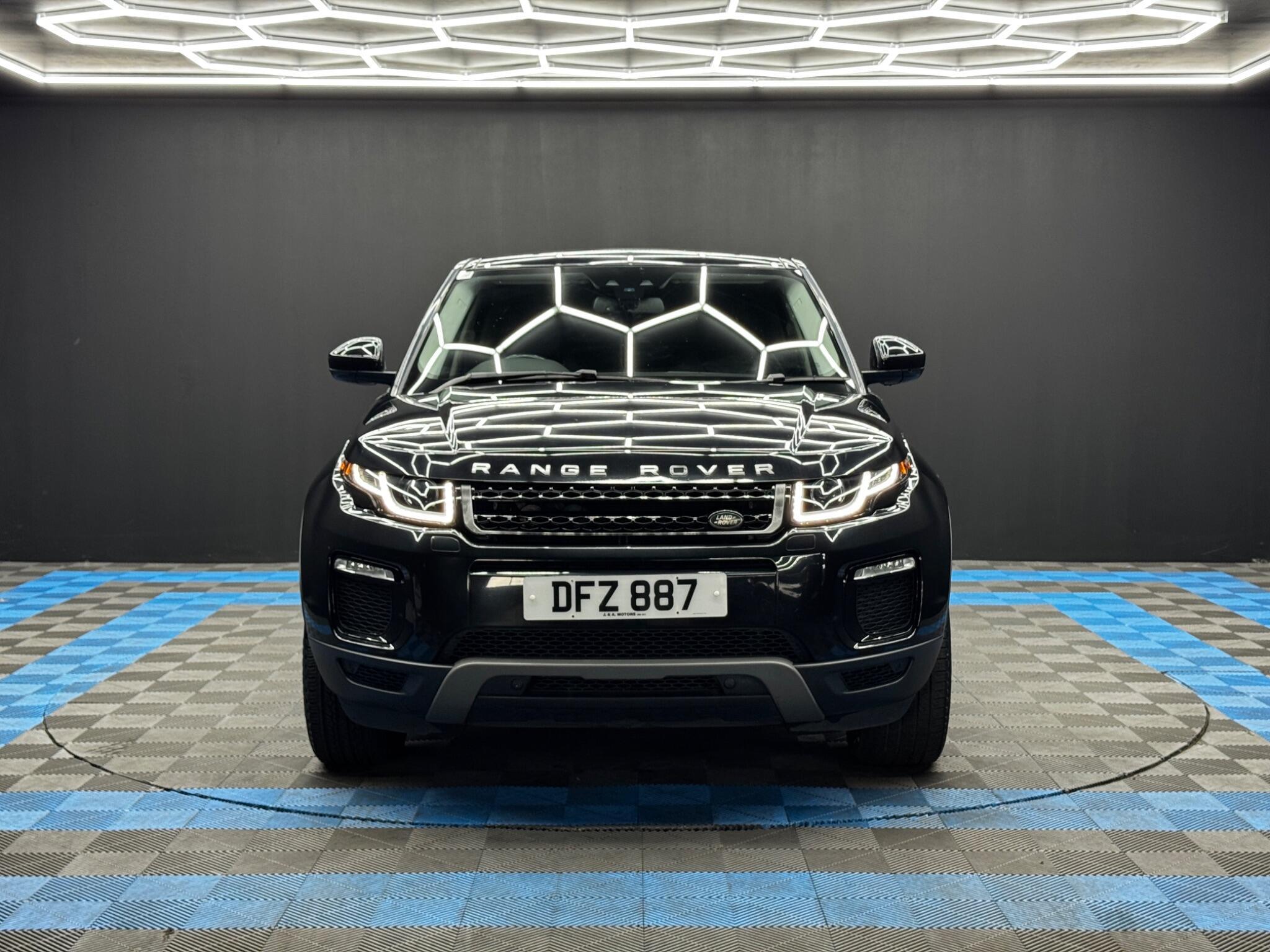Land Rover Range Rover Evoque - Image 2