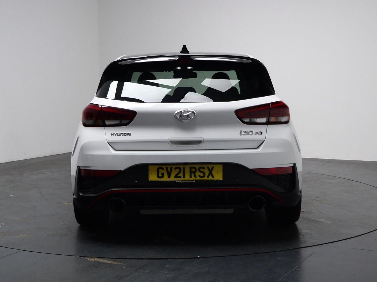 Hyundai i30 - Image 16