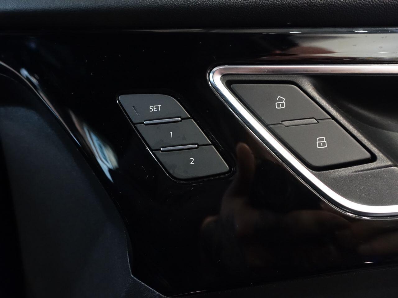 Audi Q4 E-Tron - Image 14