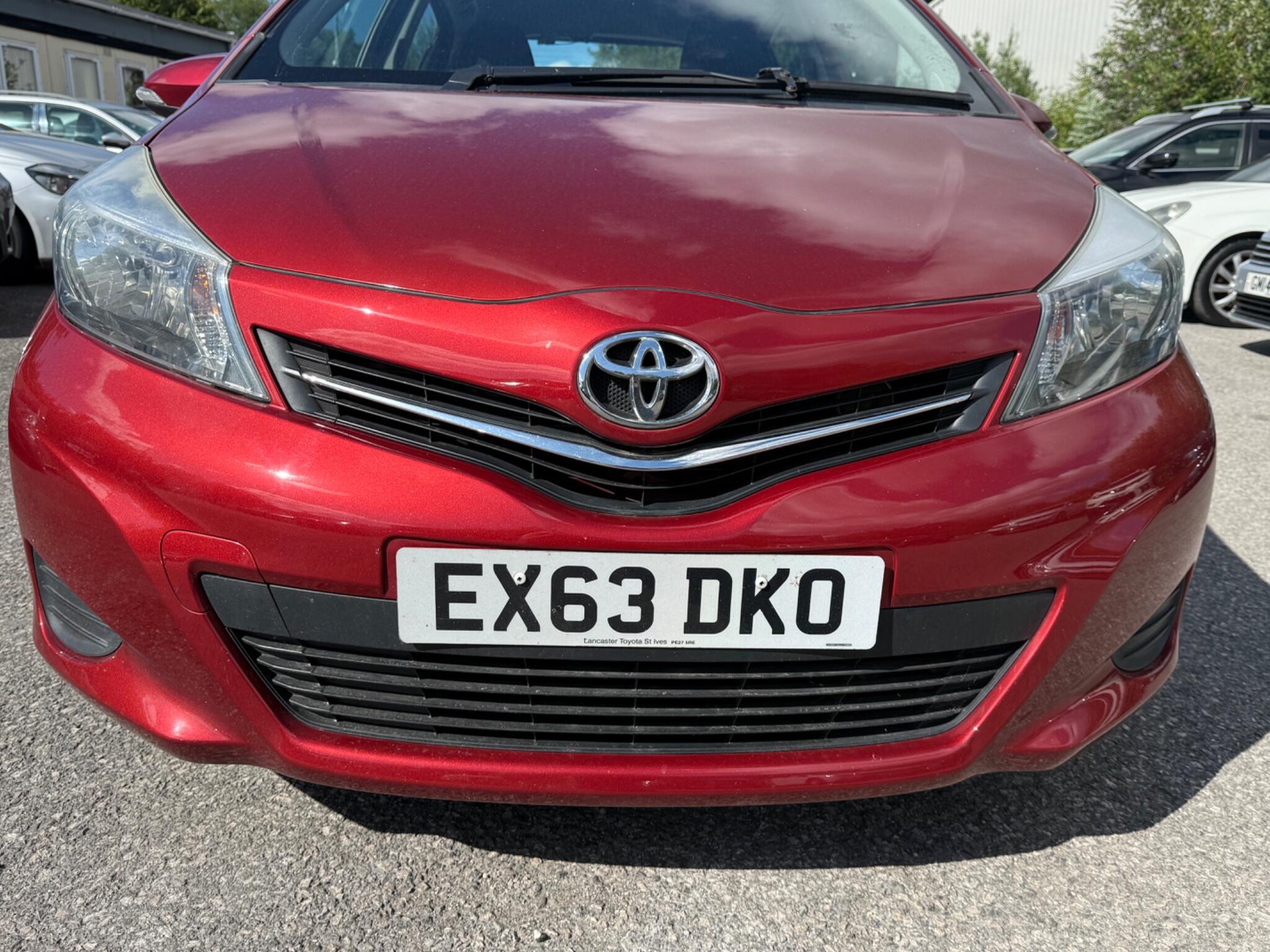 Toyota Yaris - Image 7