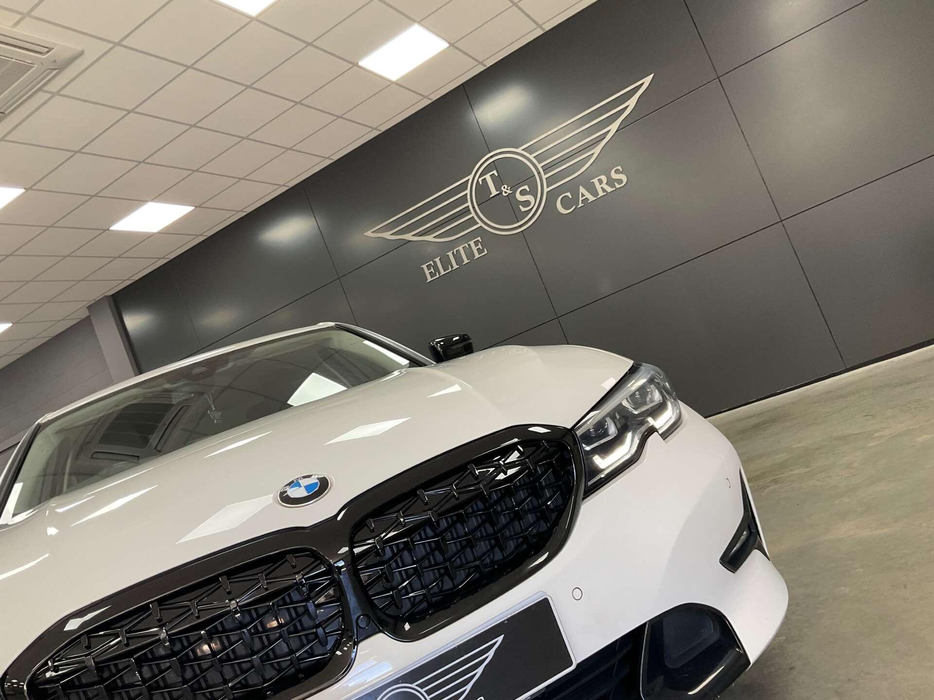 BMW 3 Series - Image 19