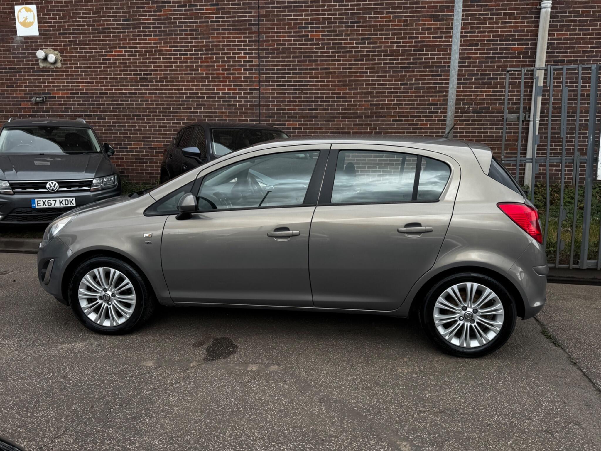 Vauxhall Corsa - Image 5