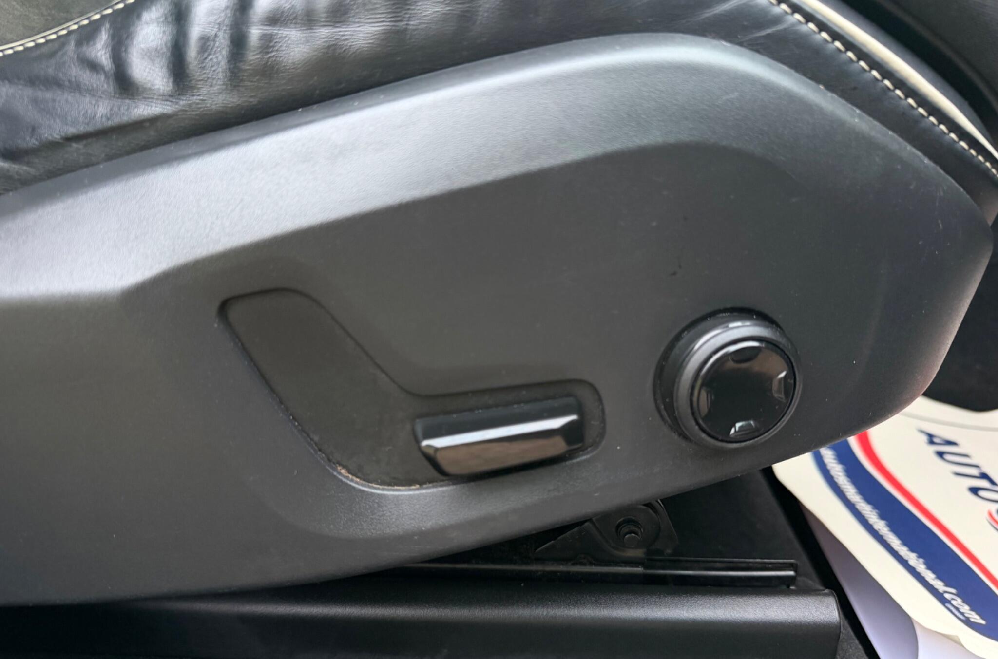 Volvo XC60 - Image 37