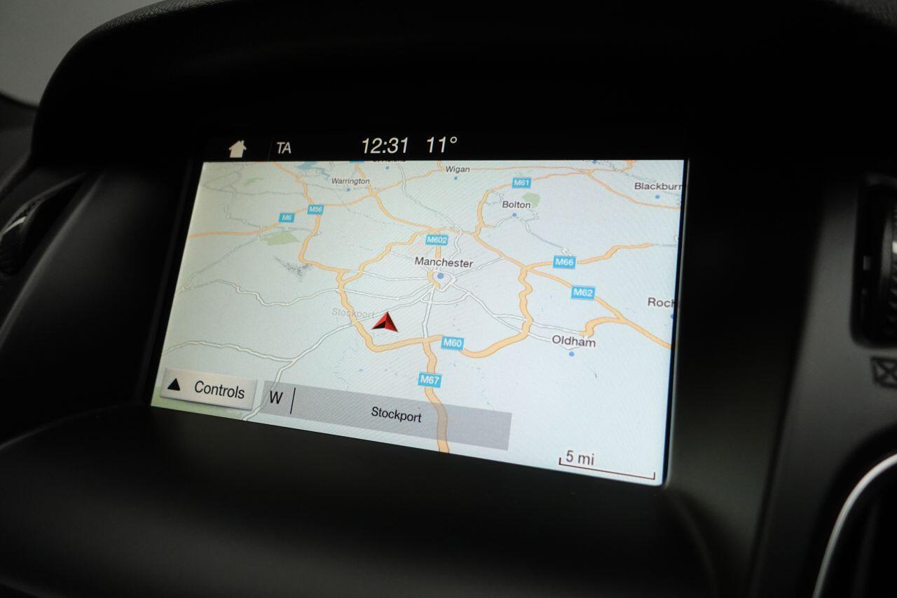 Ford Focus - Image 2