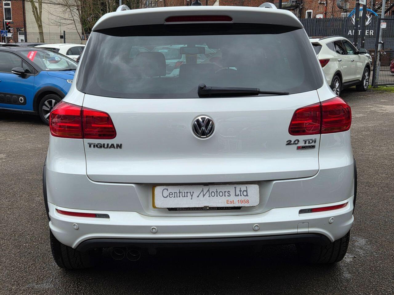 Volkswagen Tiguan - Image 14