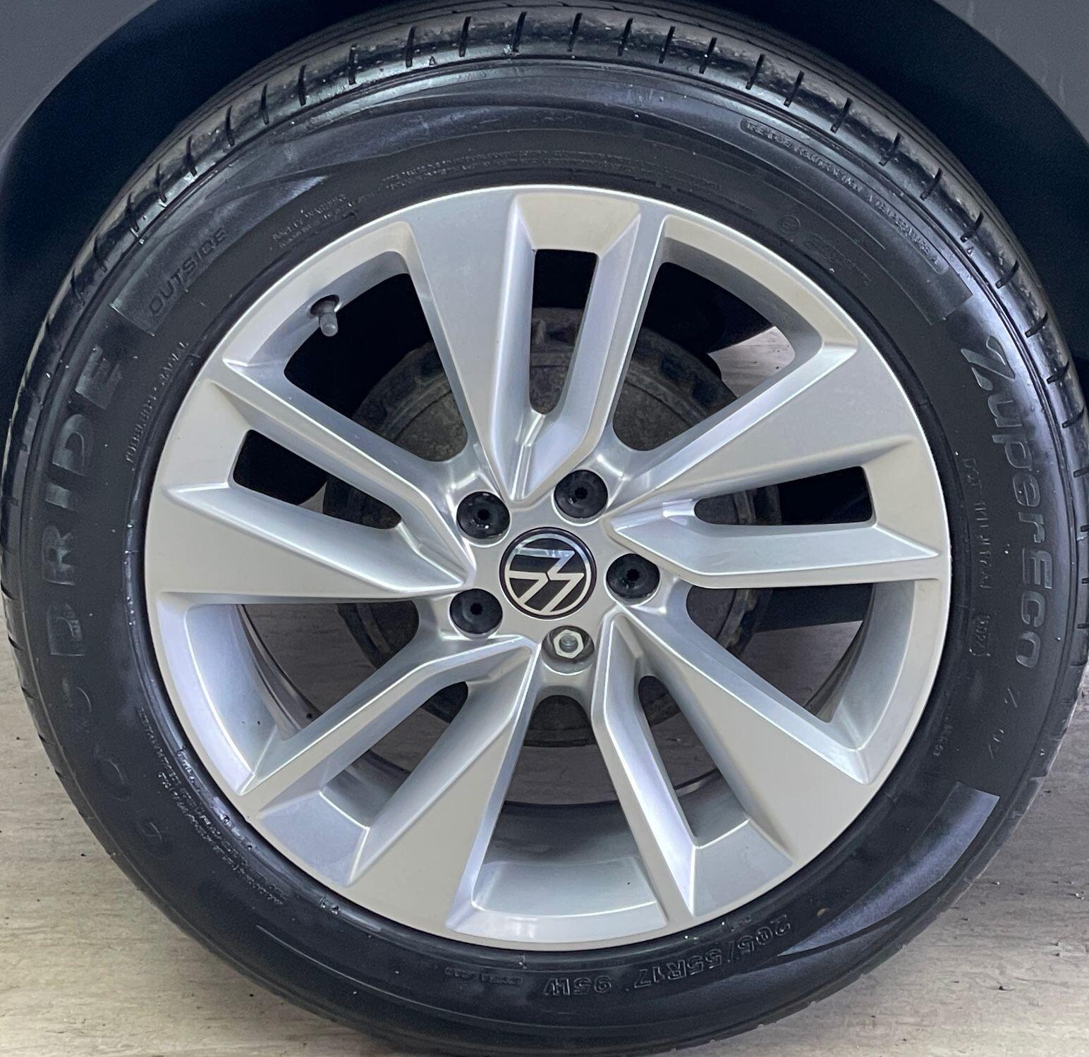 Volkswagen T-Cross - Image 13