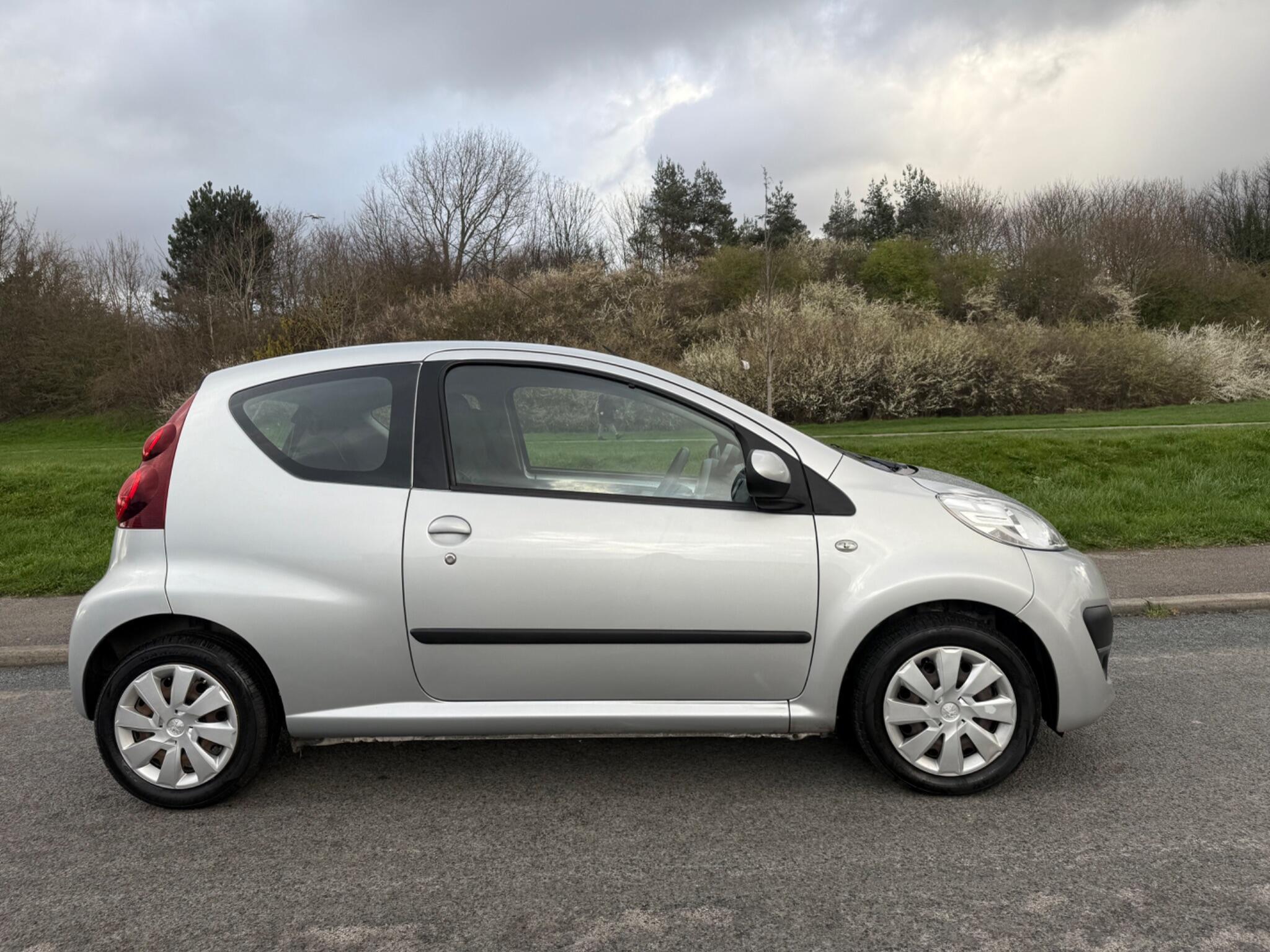 Peugeot 107 - Image 3
