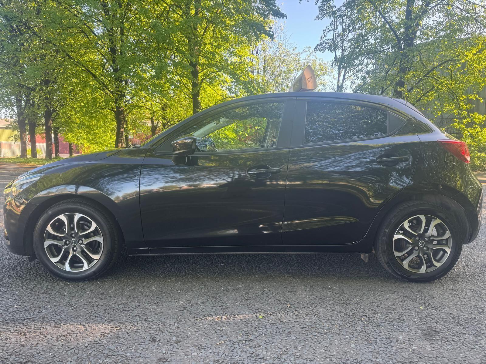Mazda MAZDA2 - Image 4