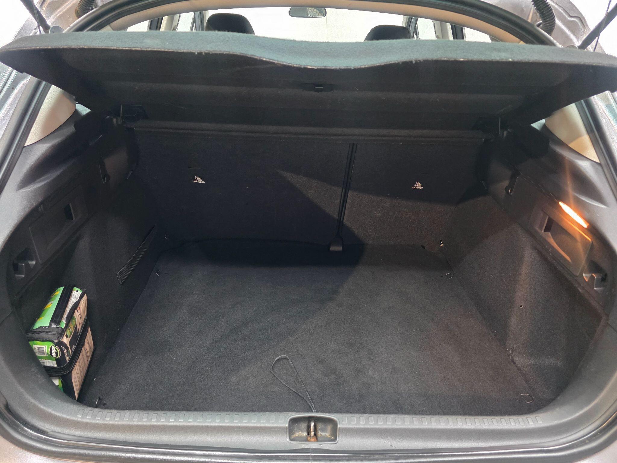 Citroen C4 - Image 31