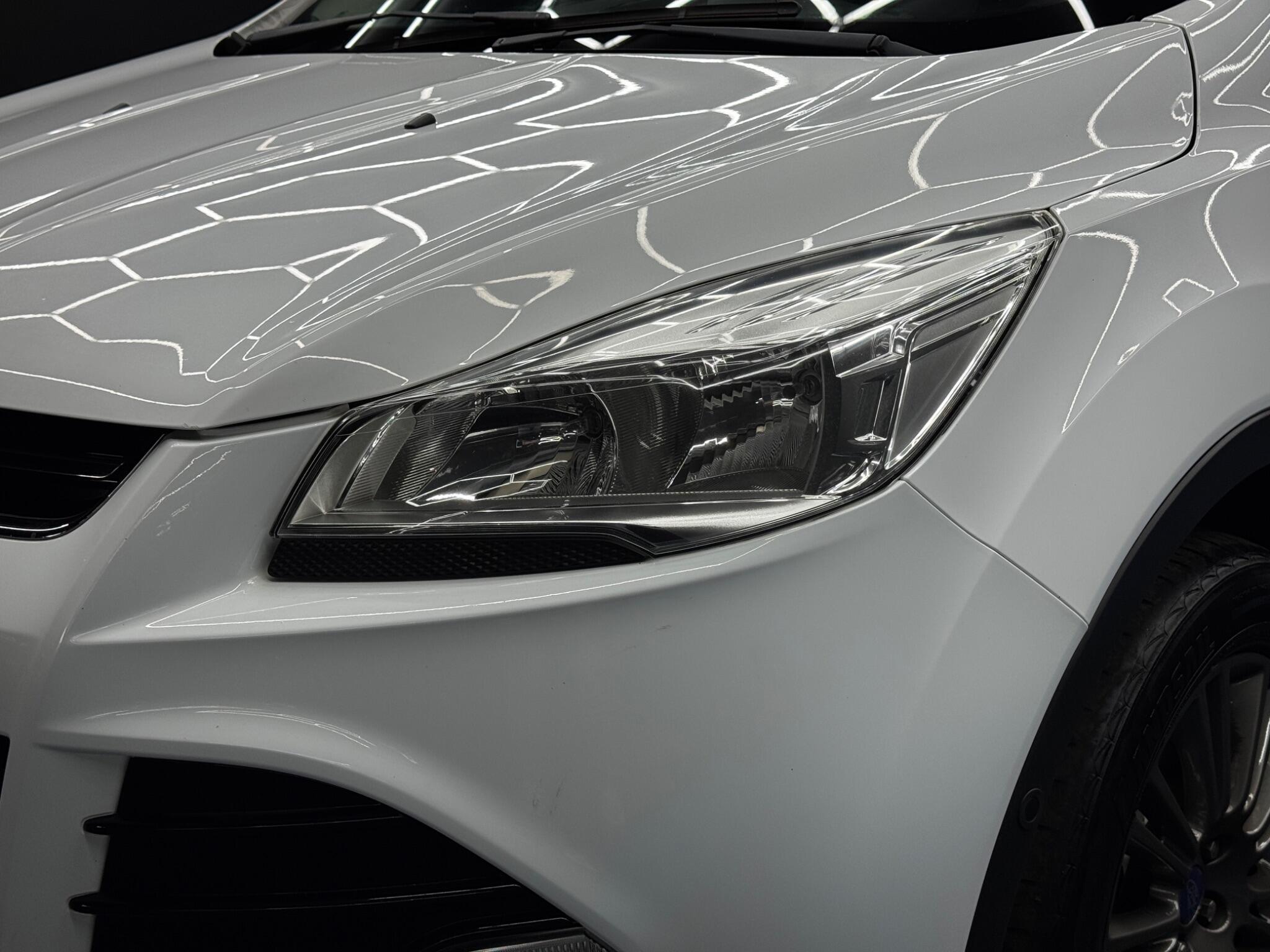 Ford Kuga - Image 43