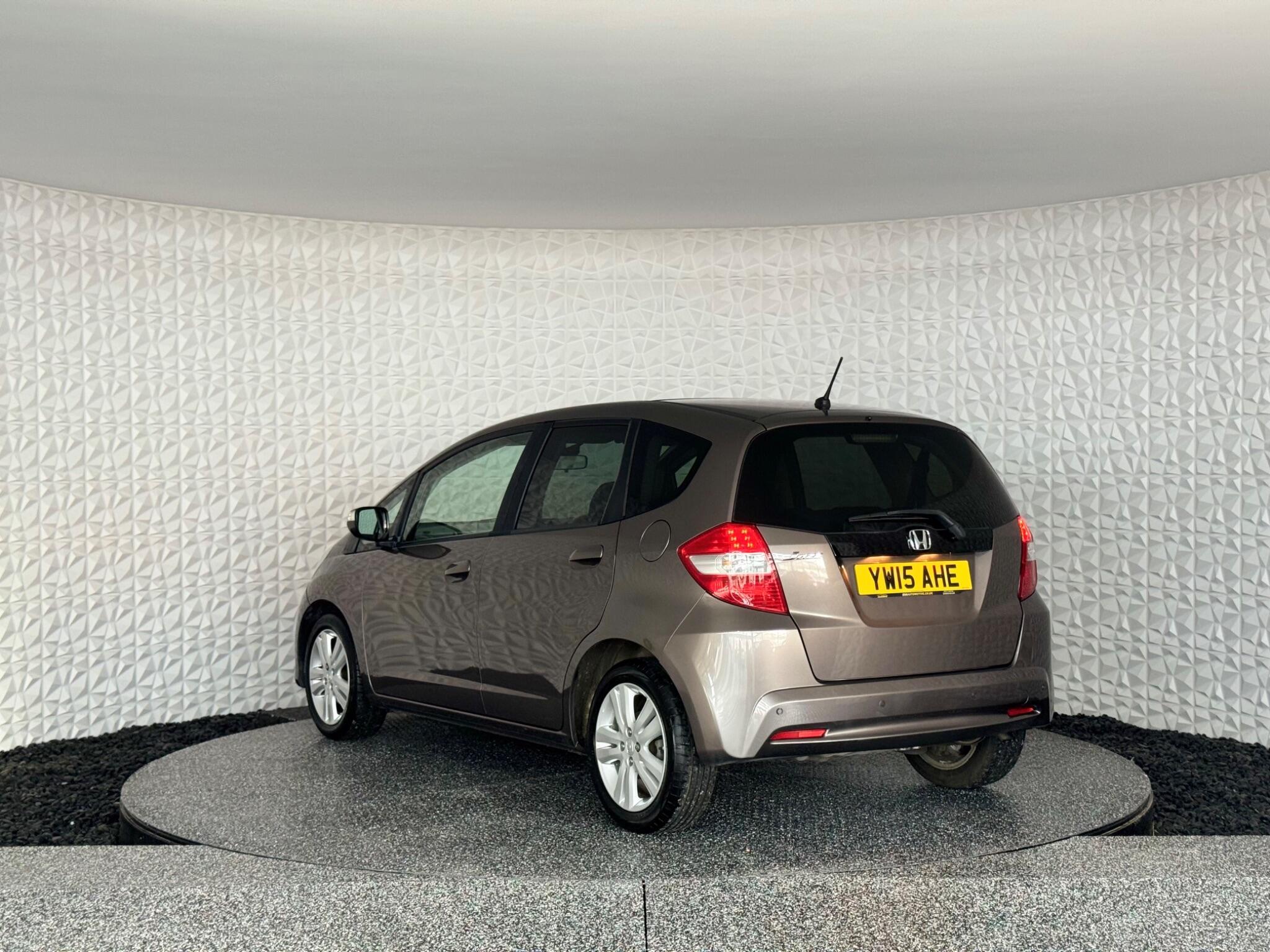 Honda Jazz - Image 18