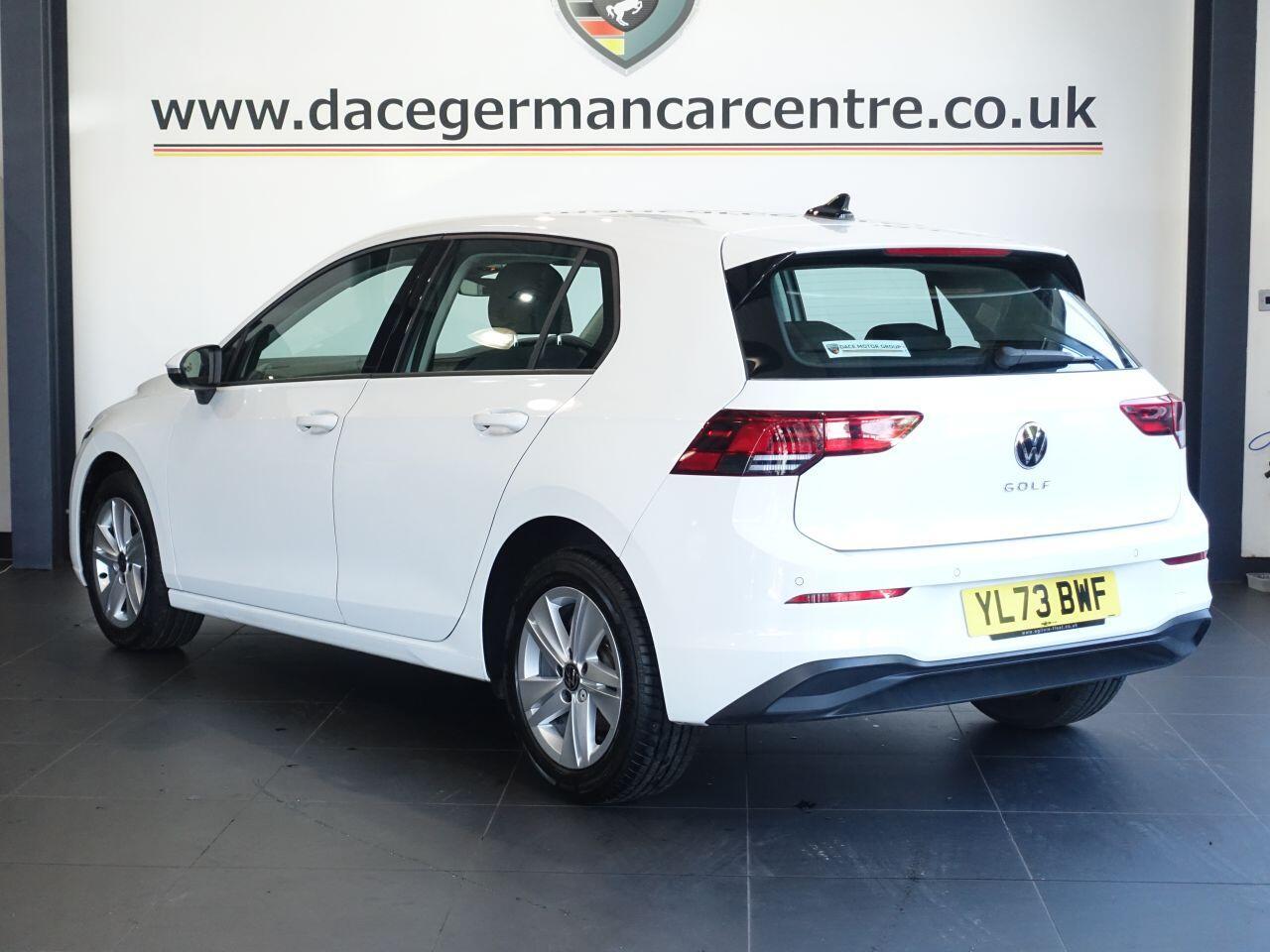 Volkswagen Golf - Image 8