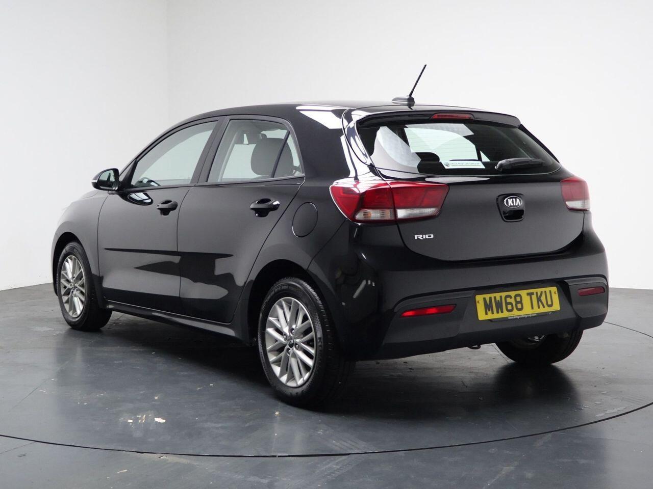 Kia Rio - Image 9