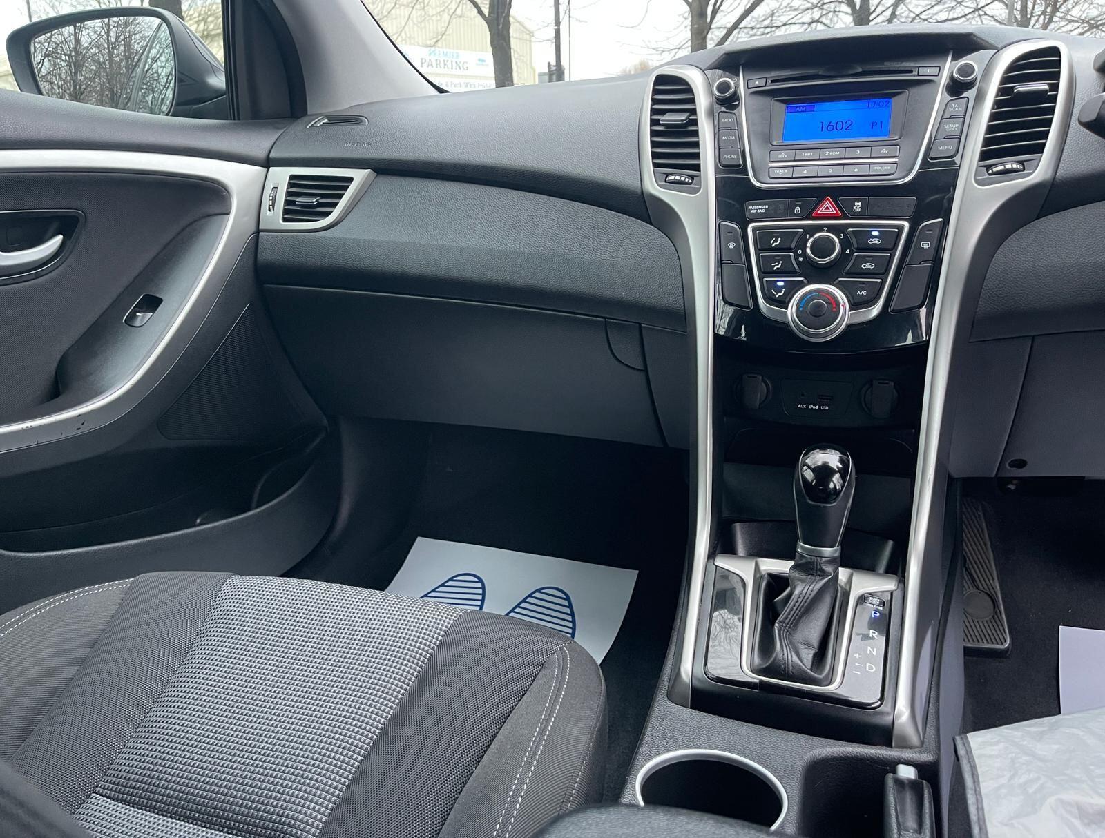 Hyundai i30 - Image 16