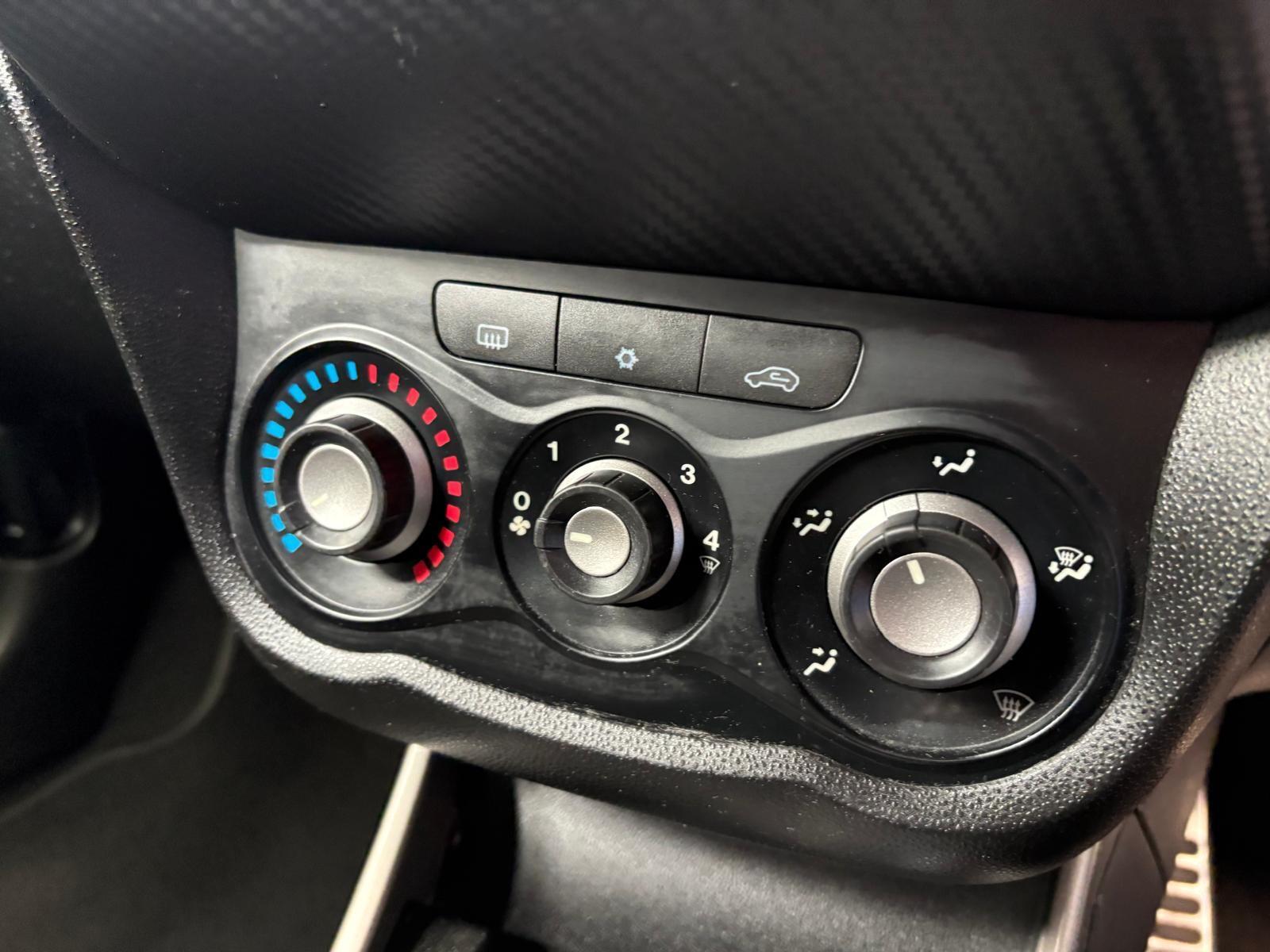 Alfa Romeo MiTo - Image 15