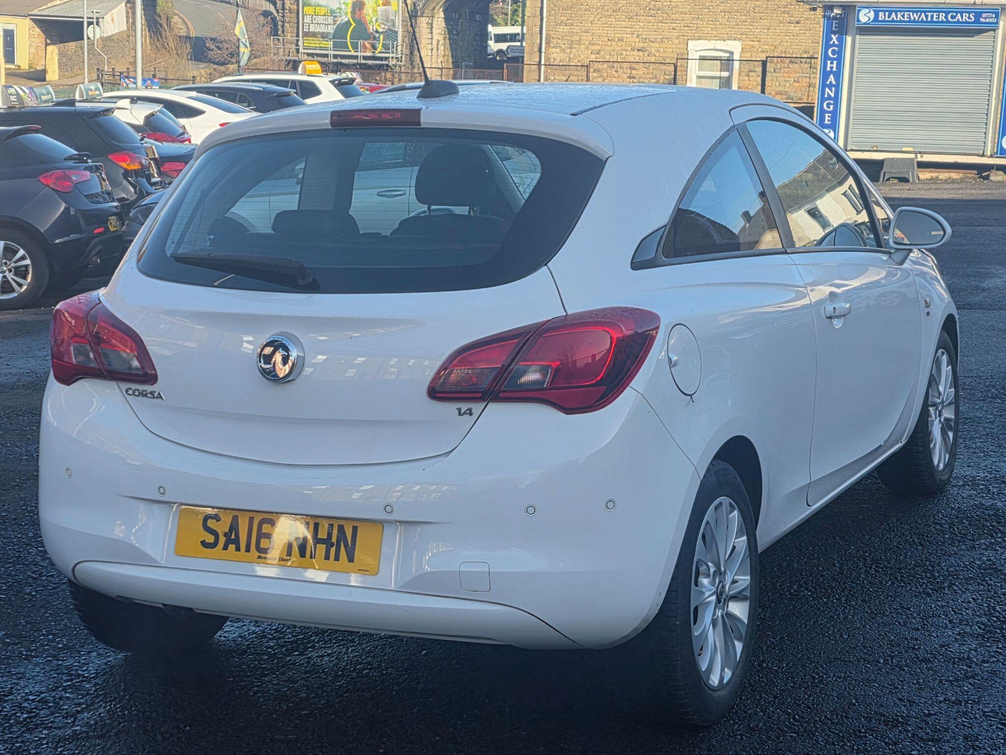 Vauxhall Corsa - Image 7