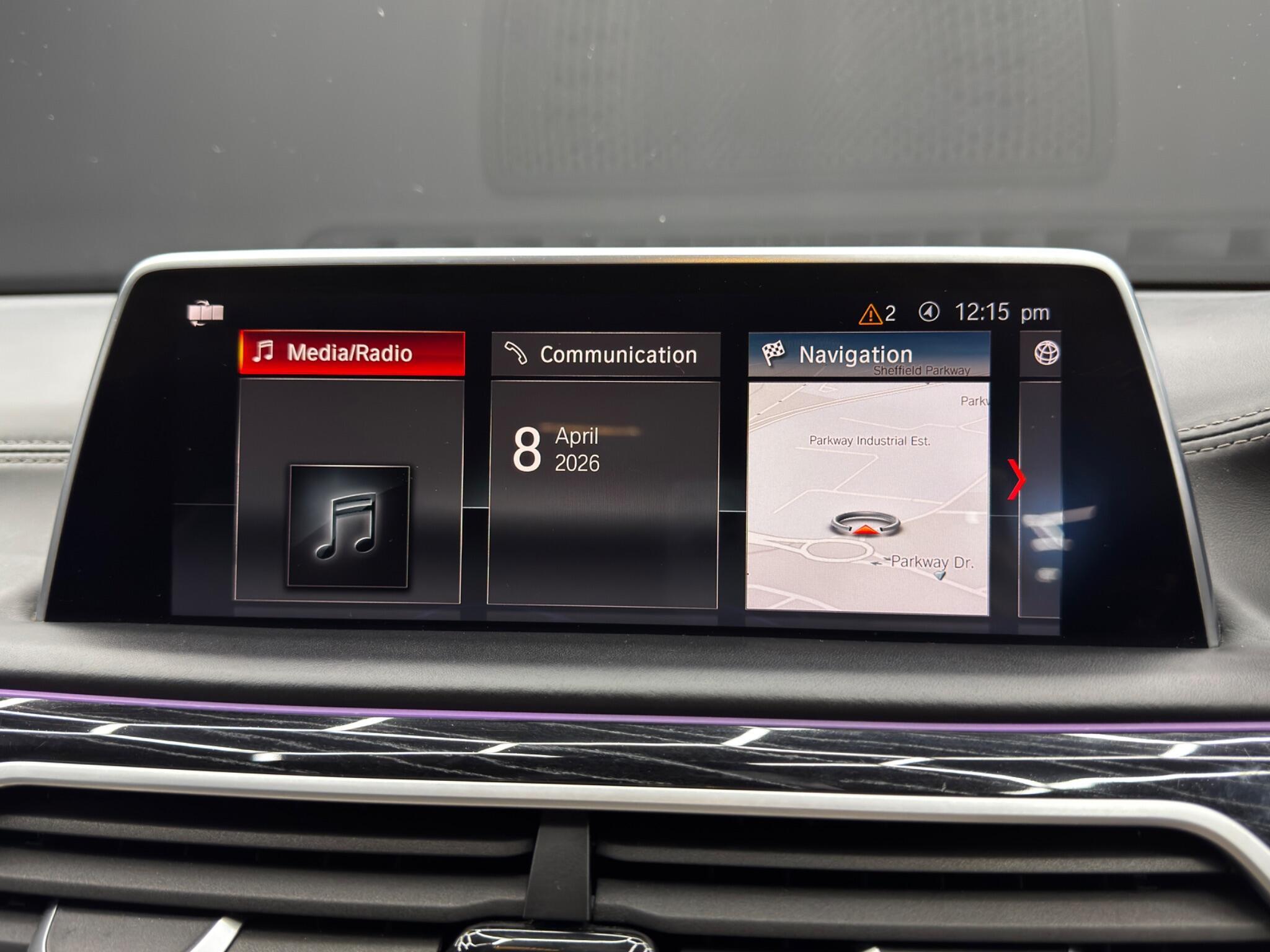 BMW 7 Series - Image 31