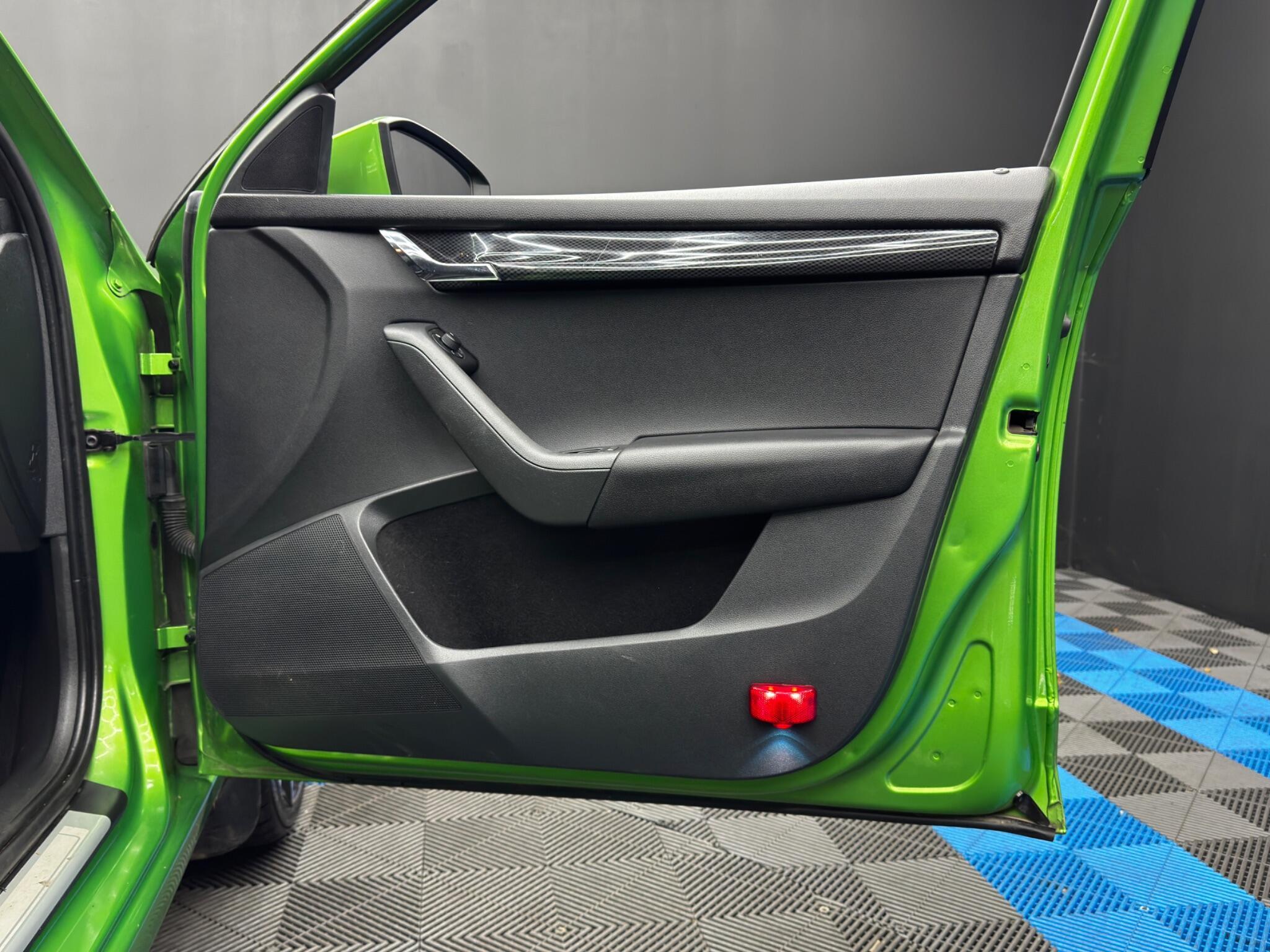 Skoda Octavia - Image 40