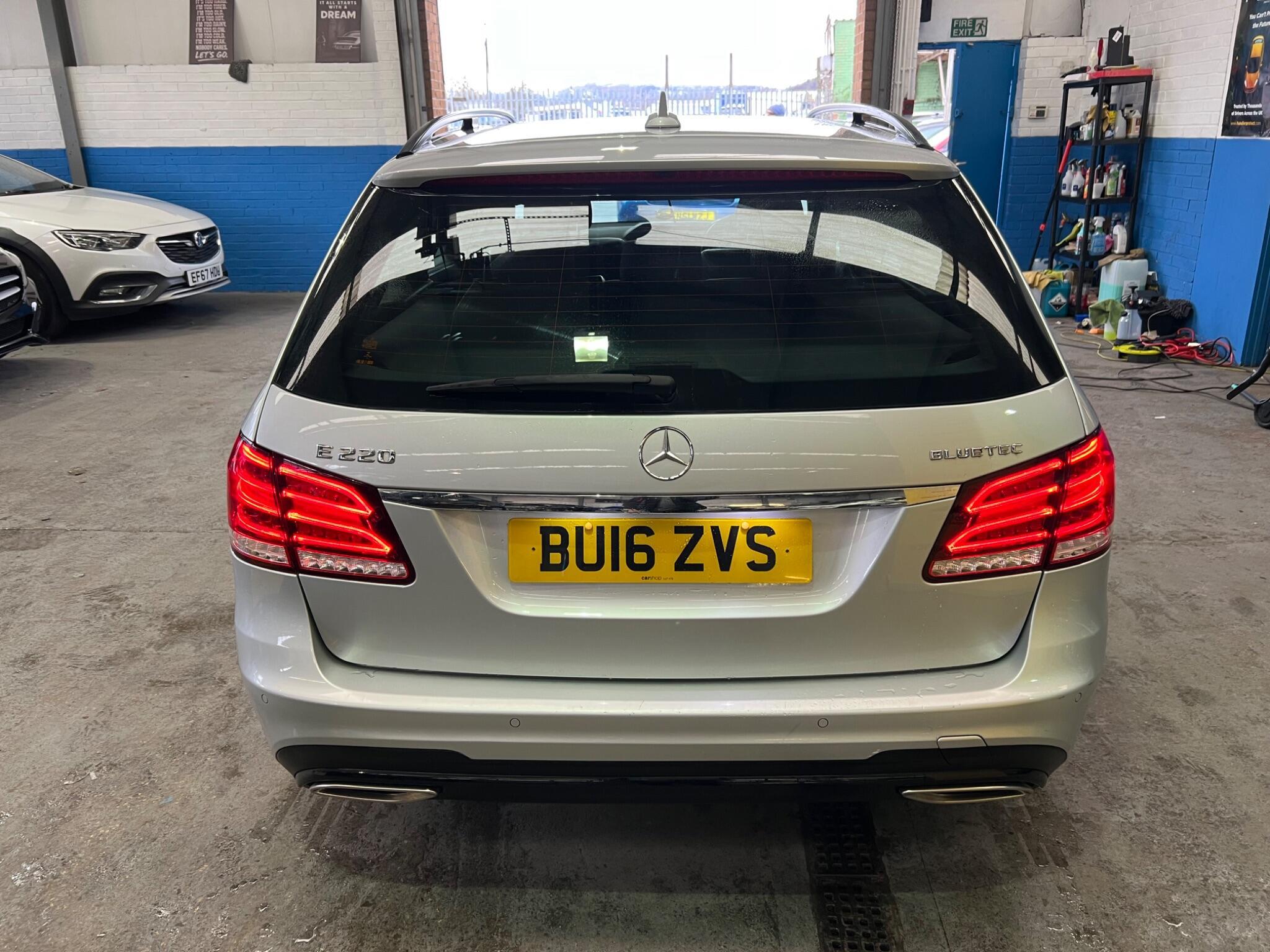 Mercedes E Class - Image 15