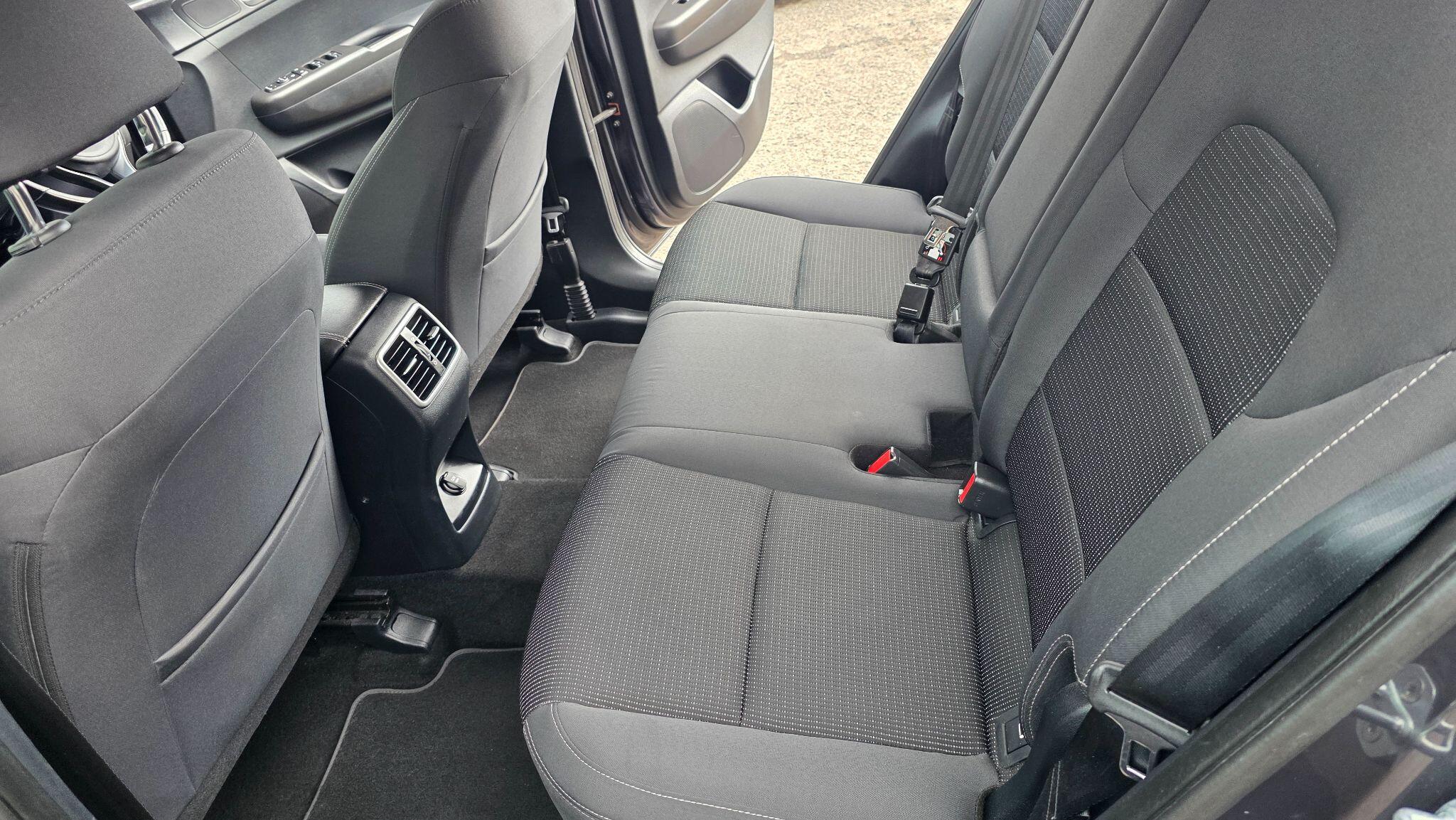 Kia Sportage - Image 41
