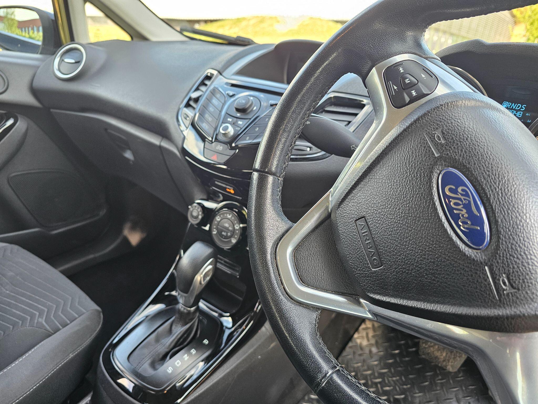 Ford Fiesta - Image 14