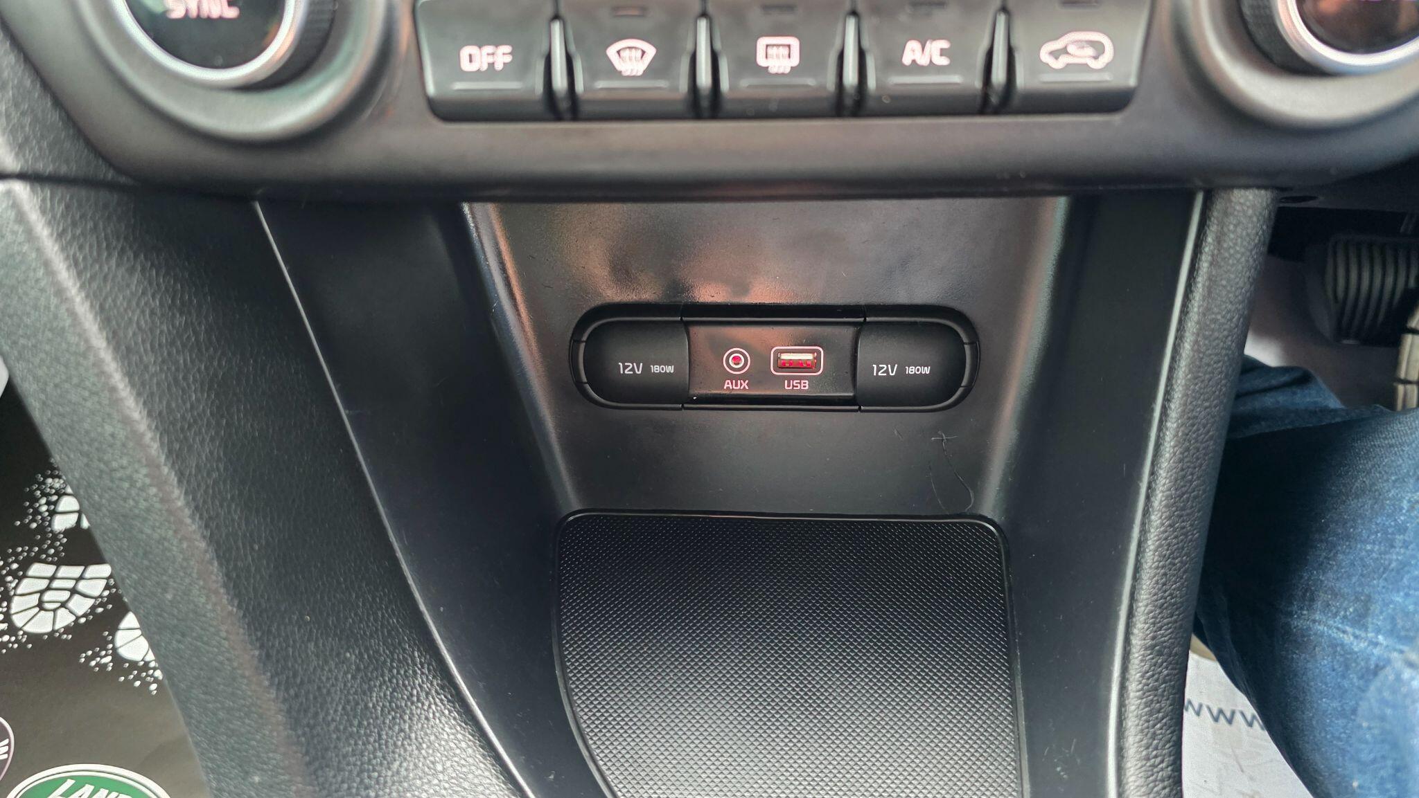 Kia Sportage - Image 26