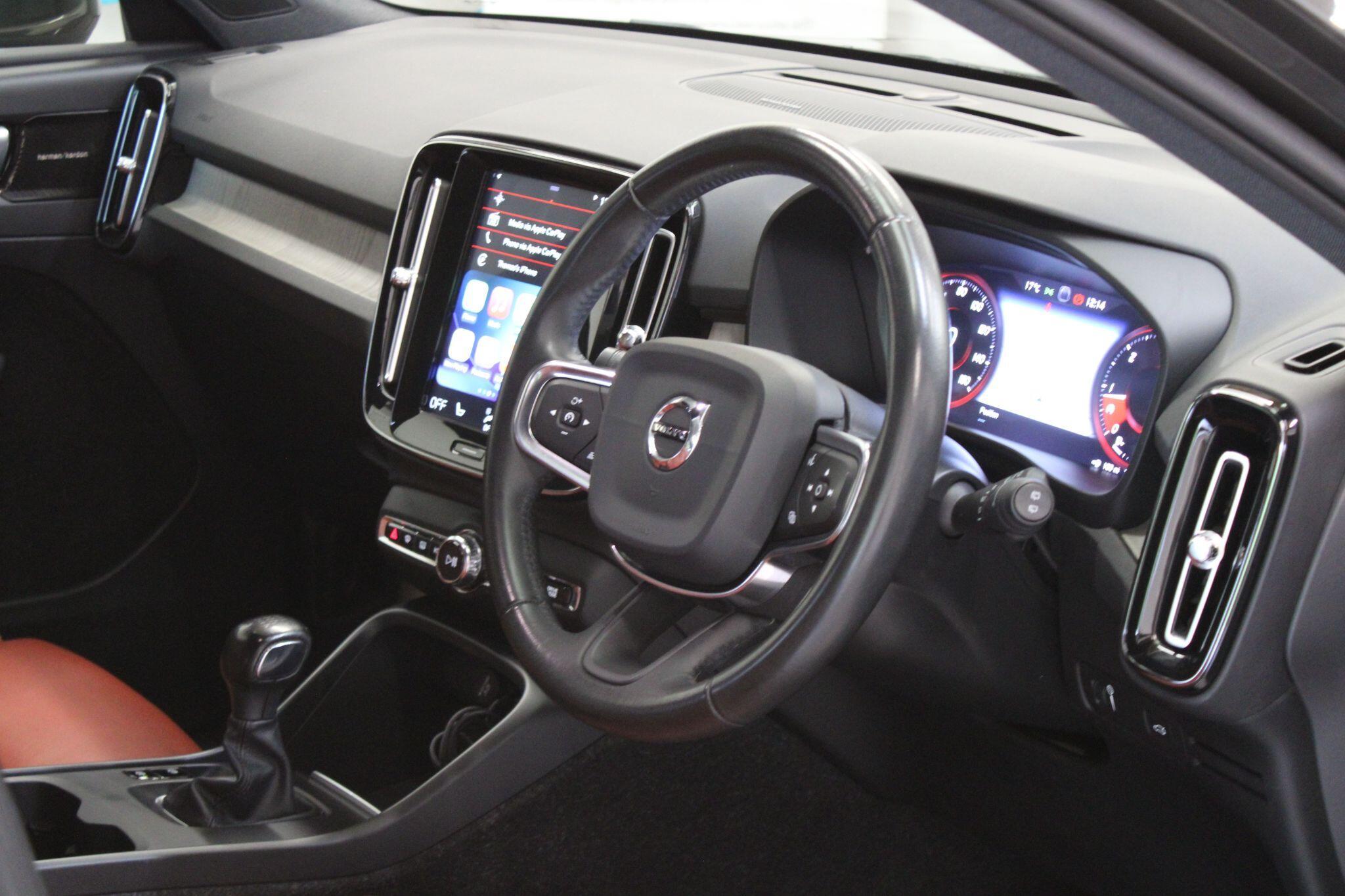 Volvo XC40 - Image 46